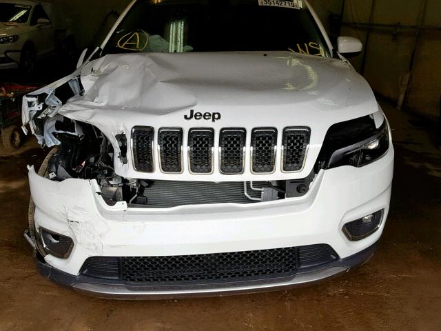 1C4PJMDN5KD320144 - 2019 JEEP CHEROKEE L WHITE photo 7