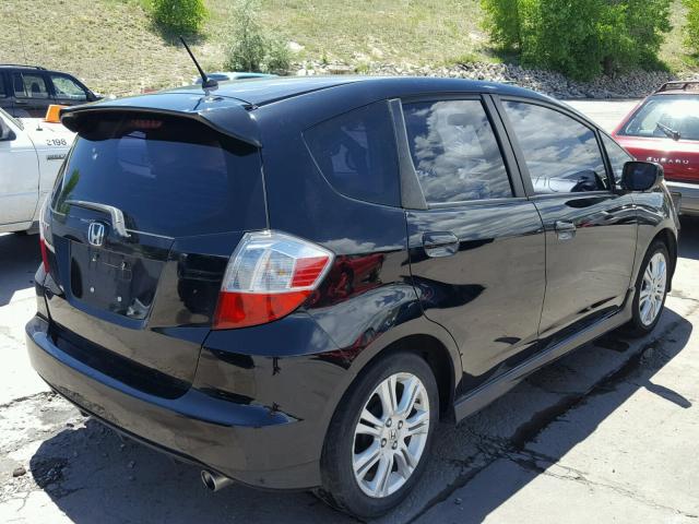 JHMGE8G53BS012665 - 2011 HONDA FIT SPORT BLACK photo 4