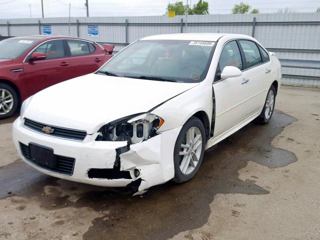 2G1WU57M991316883 - 2009 CHEVROLET IMPALA LTZ WHITE photo 2