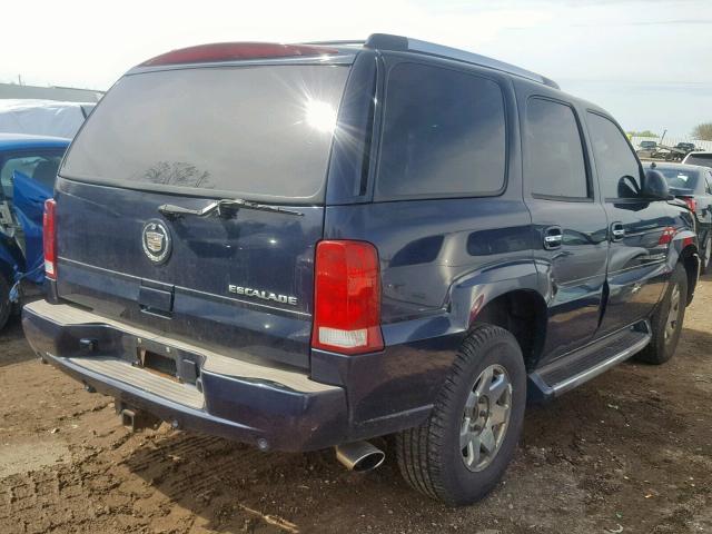 1GYEK63N14R264978 - 2004 CADILLAC ESCALADE L BLUE photo 4