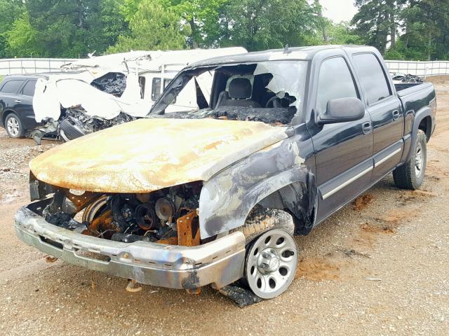 2GCEK13Z561269608 - 2006 CHEVROLET SILVERADO BLACK photo 2