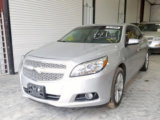 1G11H5SA2DF240355 - 2013 CHEVROLET MALIBU LTZ ვერცხლისფერი ფოტო 2