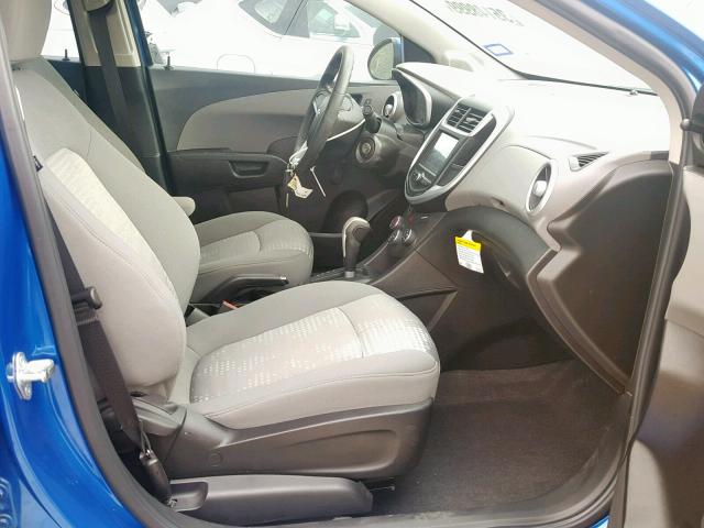 1G1JB5SH6H4161237 - 2017 CHEVROLET SONIC LS BLUE photo 5