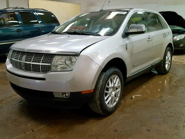 2LMDU88C89BJ07750 - 2009 LINCOLN MKX SILVER photo 2