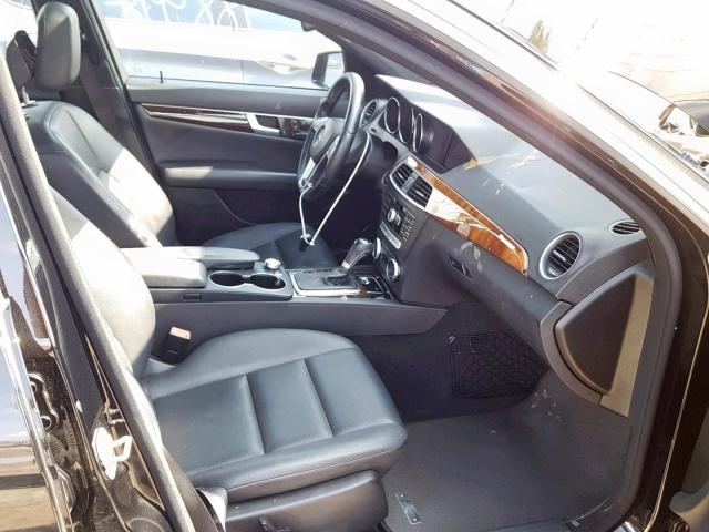 WDDGF4HB5CA632698 - 2012 MERCEDES-BENZ C 250 BLACK photo 5