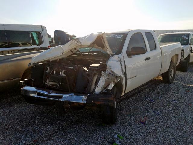 1GCHC29K17E585677 - 2007 CHEVROLET SILVERADO C2500 HEAVY DUTY  photo 2