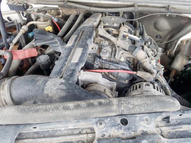 1GCHC29K17E585677 - 2007 CHEVROLET SILVERADO C2500 HEAVY DUTY  photo 7