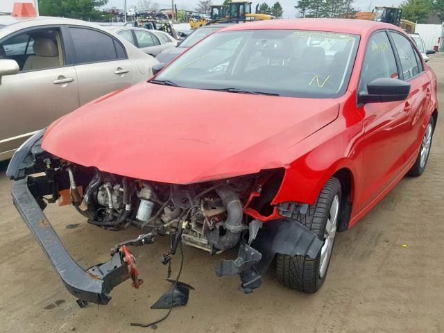 3VW2K7AJ7CM391150 - 2012 VOLKSWAGEN JETTA BASE RED photo 2