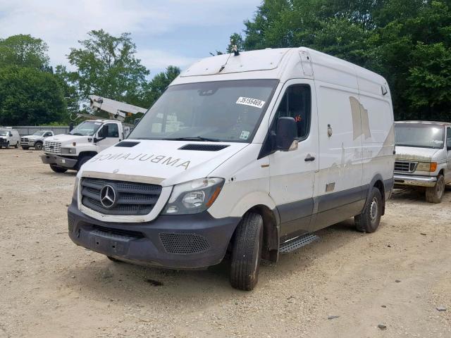 WD3PE7CD8FP145868 - 2015 MERCEDES-BENZ SPRINTER 2 WHITE photo 2