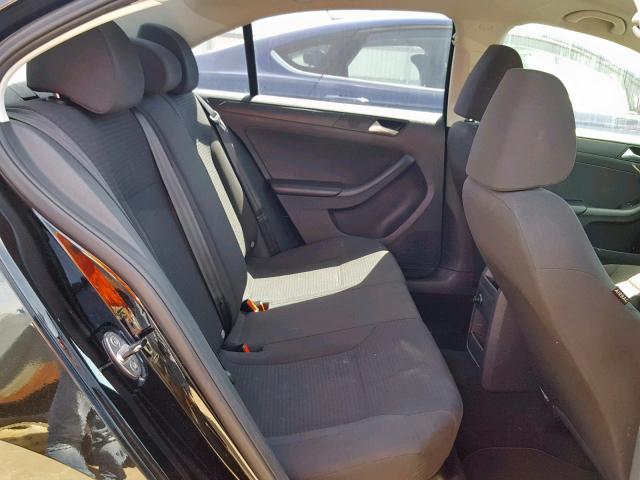 3VW2K7AJXFM353688 - 2015 VOLKSWAGEN JETTA BASE BLACK photo 6