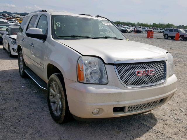 1GKUKEEFXAR267301 - 2010 GMC YUKON DENA WHITE photo 1