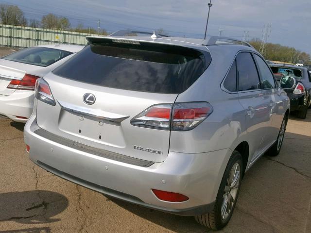 JTJBC1BA1D2057262 - 2013 LEXUS RX 450 SILVER photo 4