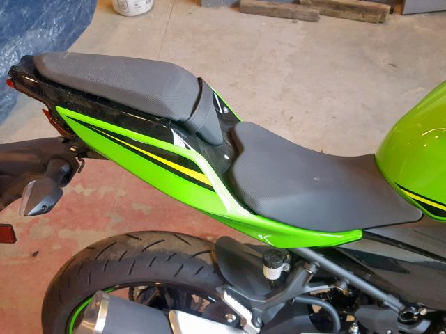 JKAEXKG18JDA14103 - 2018 KAWASAKI EX400 GREEN photo 6