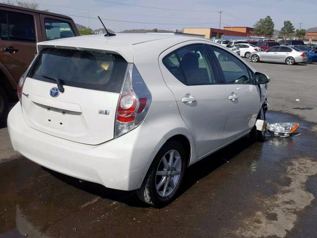 JTDKDTB31E1069772 - 2014 TOYOTA PRIUS C WHITE photo 4