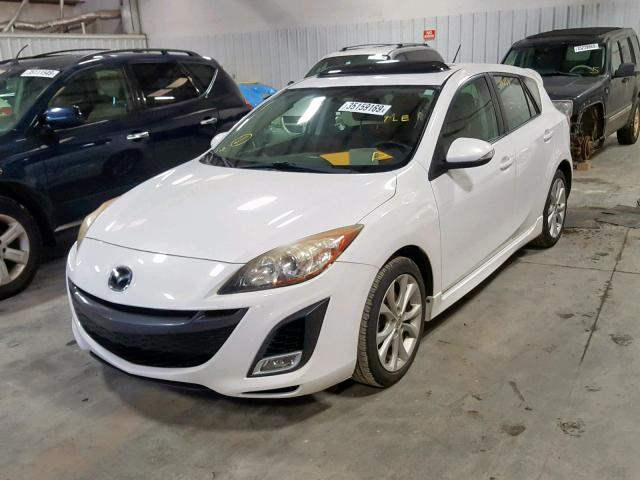 JM1BL1H55A1150736 - 2010 MAZDA 3 S WHITE photo 2