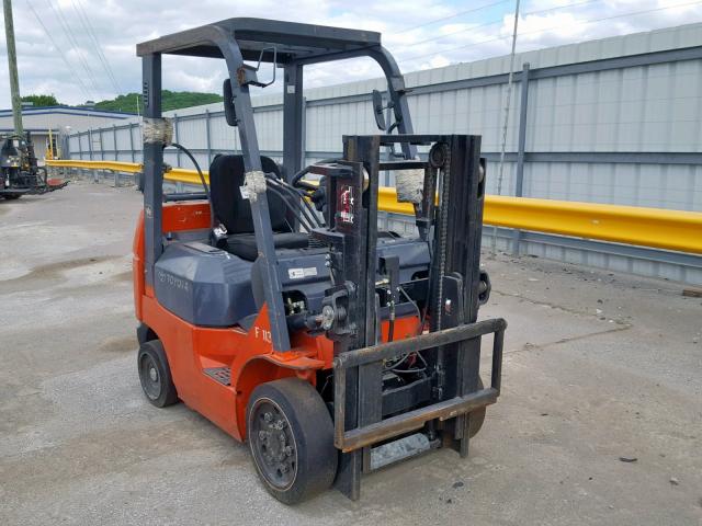 87948 - 2004 TOYOTA FORKLIFT ORANGE photo 1