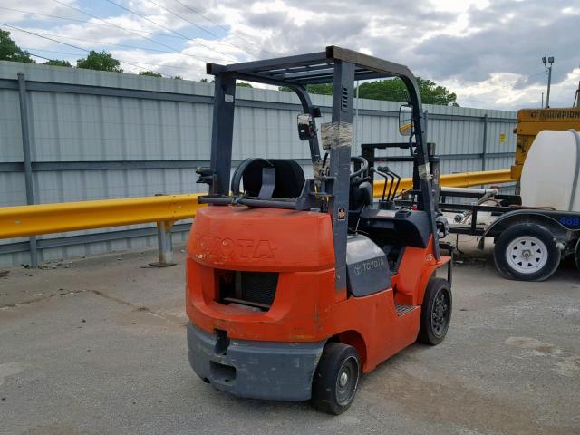 87948 - 2004 TOYOTA FORKLIFT ORANGE photo 4