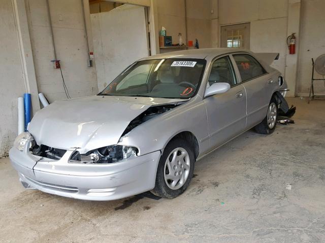 1YVGF22C8Y5137597 - 2000 MAZDA 626 ES SILVER photo 2