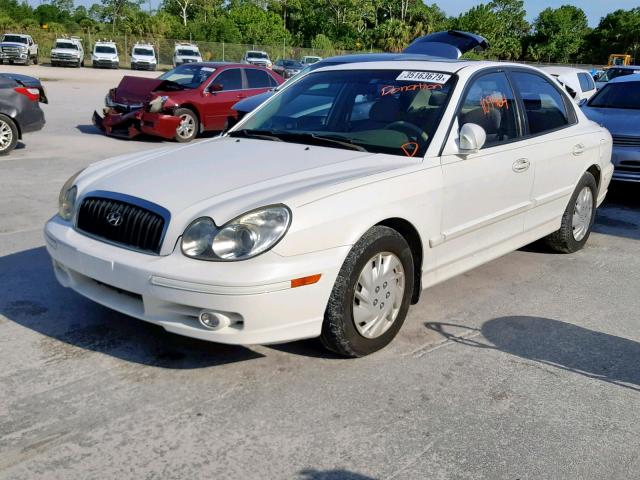 KMHWF25S25A122872 - 2005 HYUNDAI SONATA GL WHITE photo 2