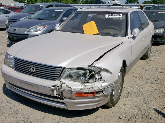 JT8BH28F9V0090874 - 1997 LEXUS LS 400 WHITE photo 2