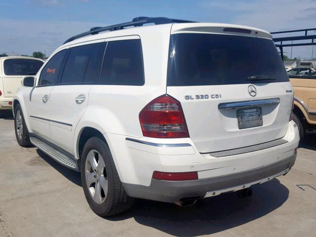 4JGBF22E08A428860 - 2008 MERCEDES-BENZ GL 320 CDI WHITE photo 3