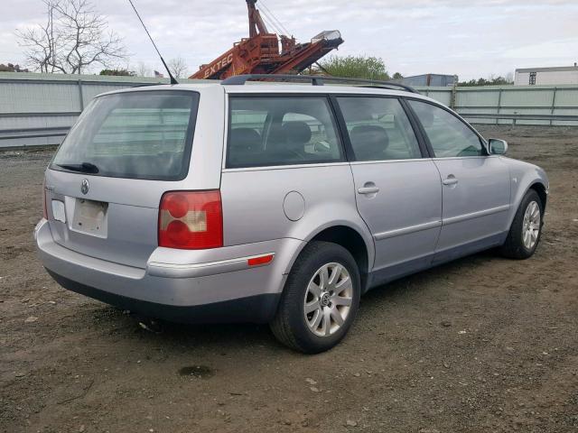 WVWVD63B92E400610 - 2002 VOLKSWAGEN PASSAT GLS SILVER photo 4