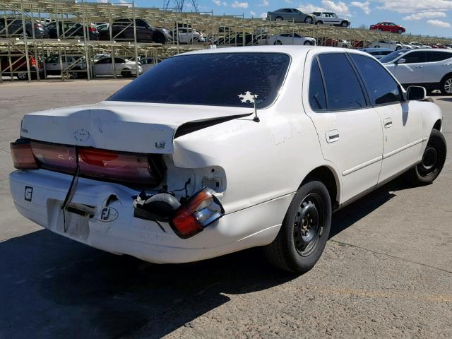 JT2SK12E5N0042651 - 1992 TOYOTA CAMRY LE WHITE photo 4