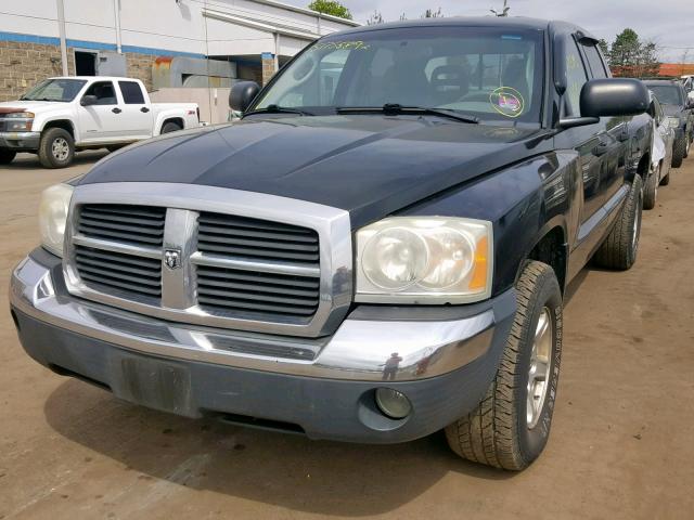 1D7HW48N35S365623 - 2005 DODGE DAKOTA QUA BLACK photo 2