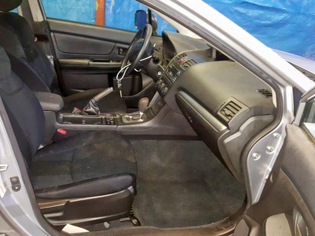 JF1GJAA6XDH016563 - 2013 SUBARU IMPREZA SILVER photo 5