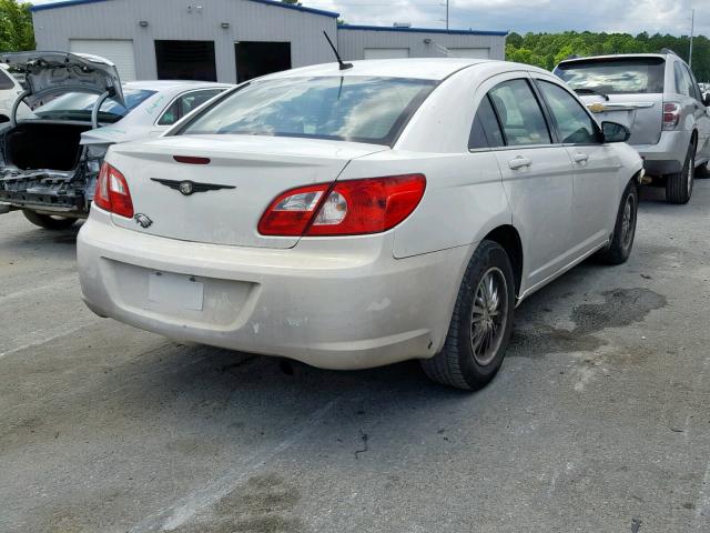 1C3LC46R28N271209 - 2008 CHRYSLER SEBRING LX WHITE photo 4