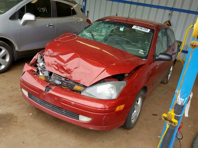 3FAFP31Z43R143564 - 2003 FORD FOCUS ZX3 RED photo 2