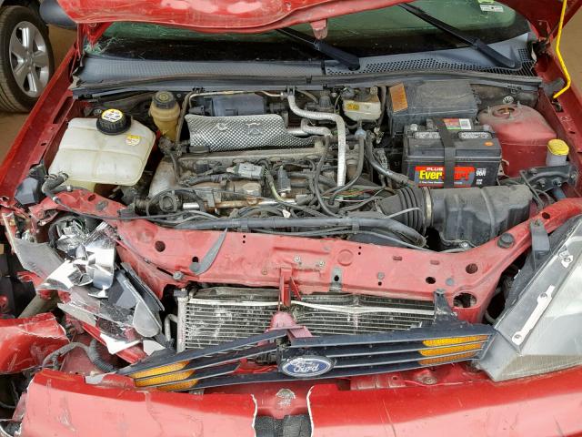 3FAFP31Z43R143564 - 2003 FORD FOCUS ZX3 RED photo 7