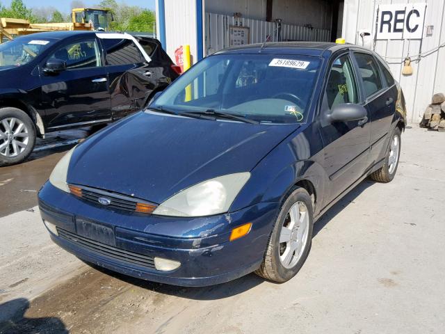 1FAFP38Z64W153033 - 2004 FORD FOCUS ZTS BLUE photo 2