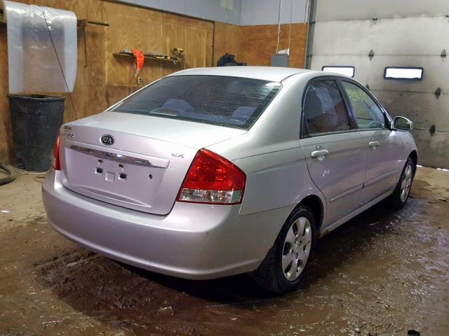 KNAFE121285563585 - 2008 KIA SPECTRA EX SILVER photo 4