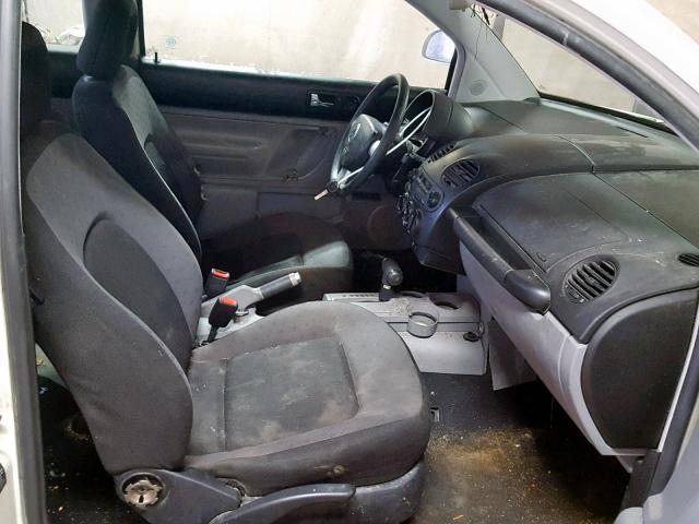 3VWBB61C5WM007205 - 1998 VOLKSWAGEN NEW BEETLE WHITE photo 5