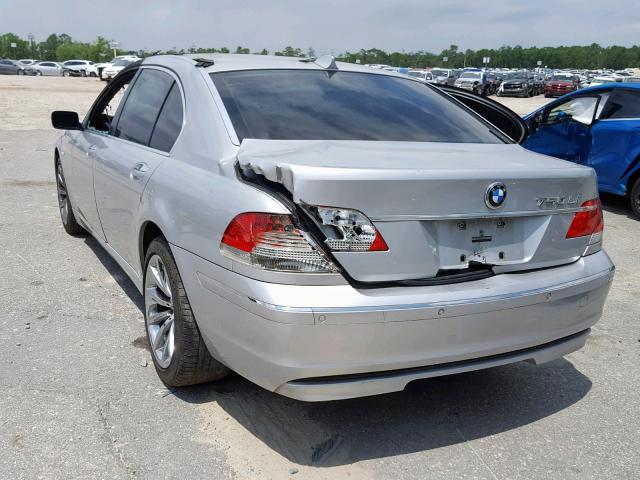 WBAHN83527DT71624 - 2007 BMW 750 SILVER photo 3