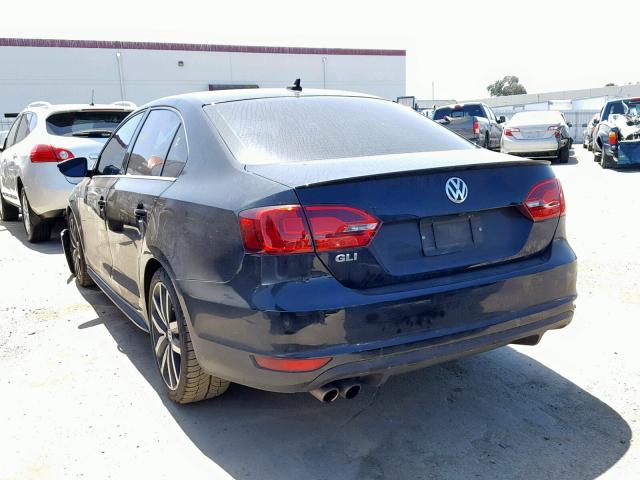 3VW467AJ9DM425832 - 2013 VOLKSWAGEN JETTA GLI BLACK photo 3