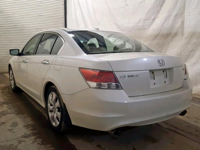 1HGCP3F89AA030666 - 2010 HONDA ACCORD EXL WHITE photo 3