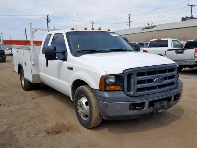 1FDWX36P27EB47506 - 2007 FORD F350 SUPER WHITE photo 1