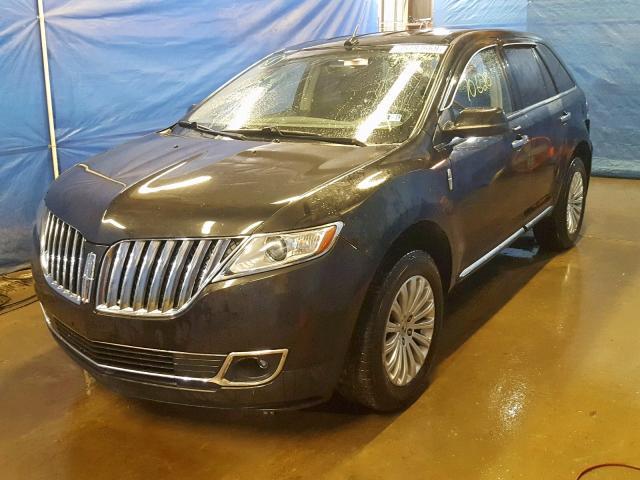 2LMDJ6JK0DBL06637 - 2013 LINCOLN MKX BLACK photo 2