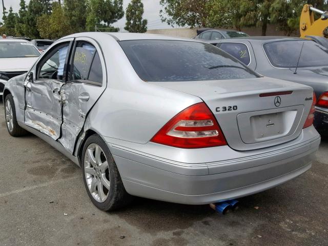 WDBRF84J13F383700 - 2003 MERCEDES-BENZ C 320 4MAT SILVER photo 3