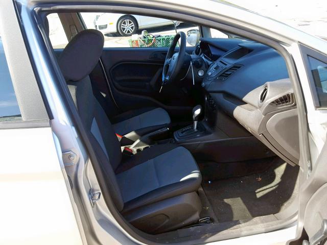 3FADP4AJ8FM157055 - 2015 FORD FIESTA S SILVER photo 5