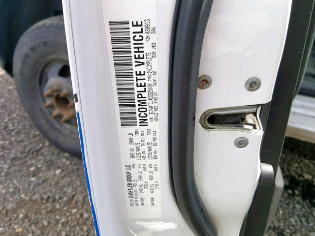 3C7WRTCL4DG525039 - 2013 RAM 3500 WHITE photo 10