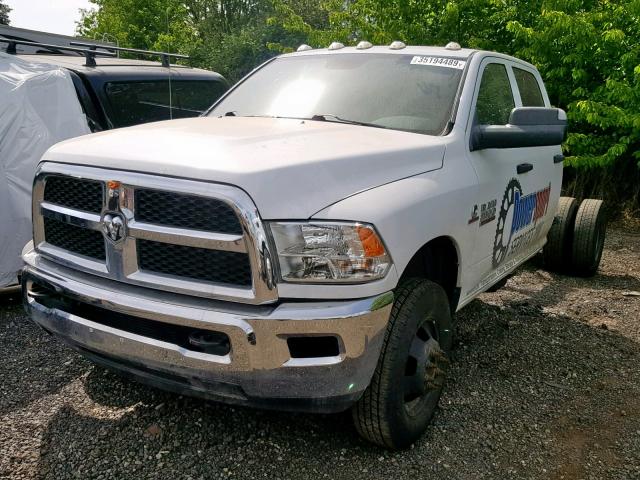 3C7WRTCL4DG525039 - 2013 RAM 3500 WHITE photo 2