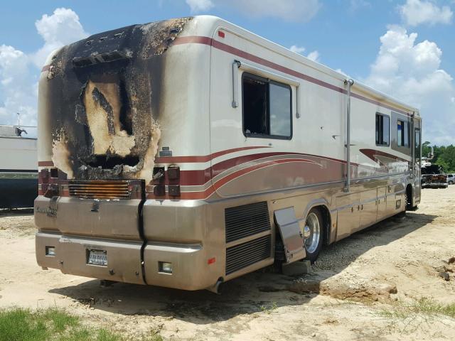 1RF120612S1011814 - 1995 ROADMASTER RAIL EXECUTIVE/ TAN photo 4