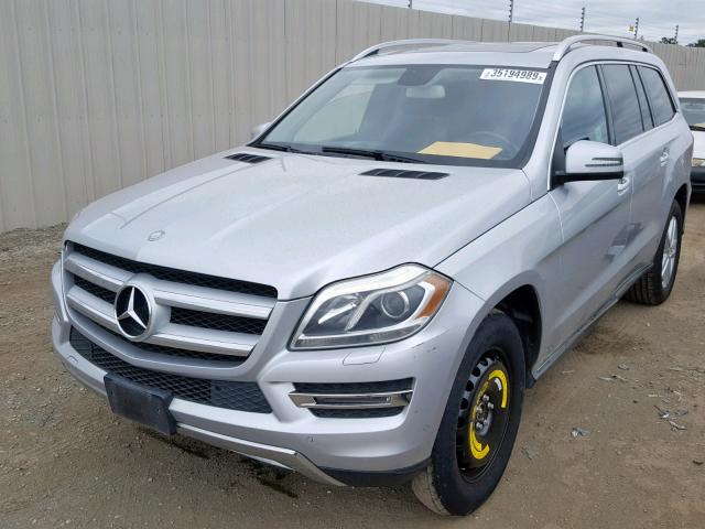 4JGDF7CE3DA243054 - 2013 MERCEDES-BENZ GL 450 4MA SILVER photo 2