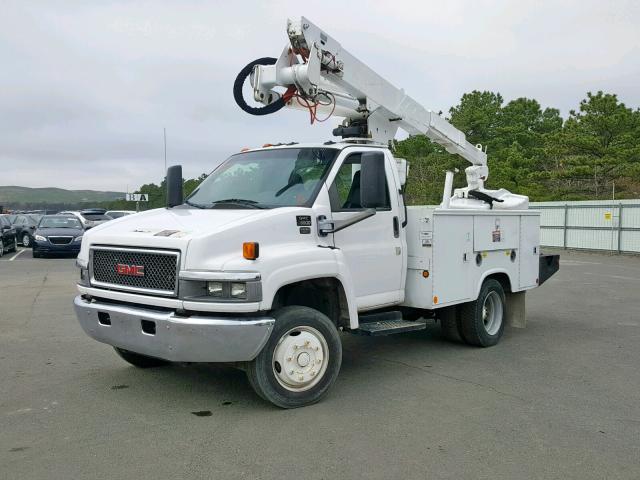 1GDE5C1285F529320 - 2005 GMC C5500 C5C0 WHITE photo 2