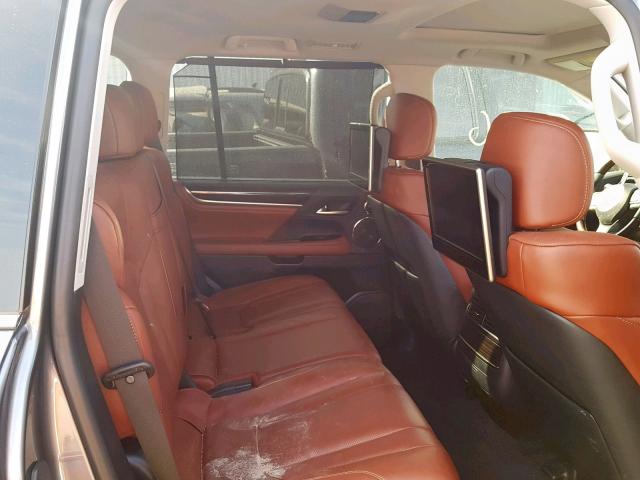 JTJHY7AX3J4274011 - 2018 LEXUS LX 570 GRAY photo 6