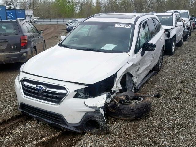 4S4BSETC5J3249038 - 2018 SUBARU OUTBACK TO WHITE photo 2