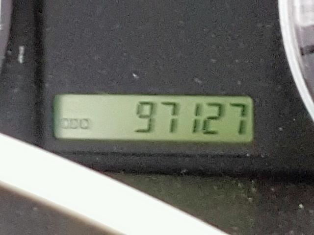 KL1TD56677B077853 - 2007 CHEVROLET AVEO BASE YELLOW photo 8